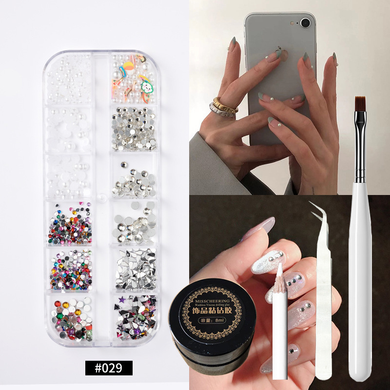 Metal Rivets Rhinestone Nail Decorations Mixed Box - الصورة 2